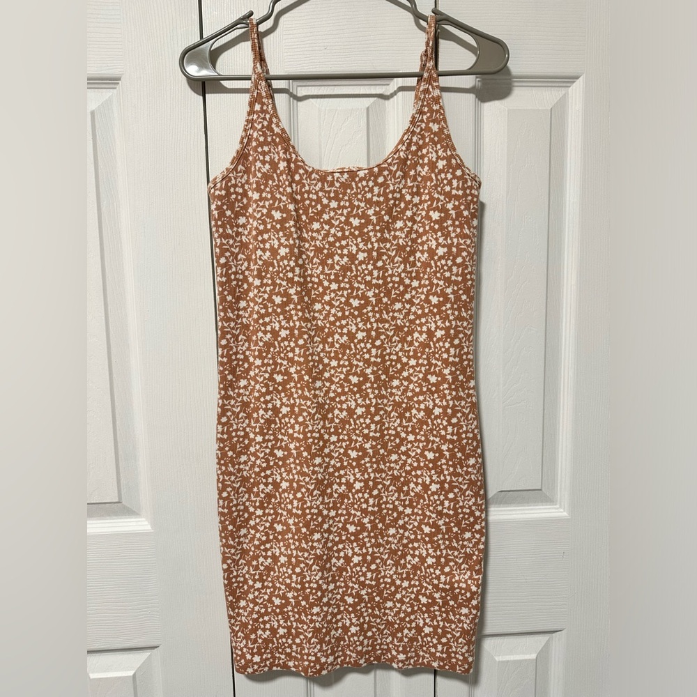 Old Navy Fitted Rib-Knit Cami Mini Dress, Brown Floral, Size Large